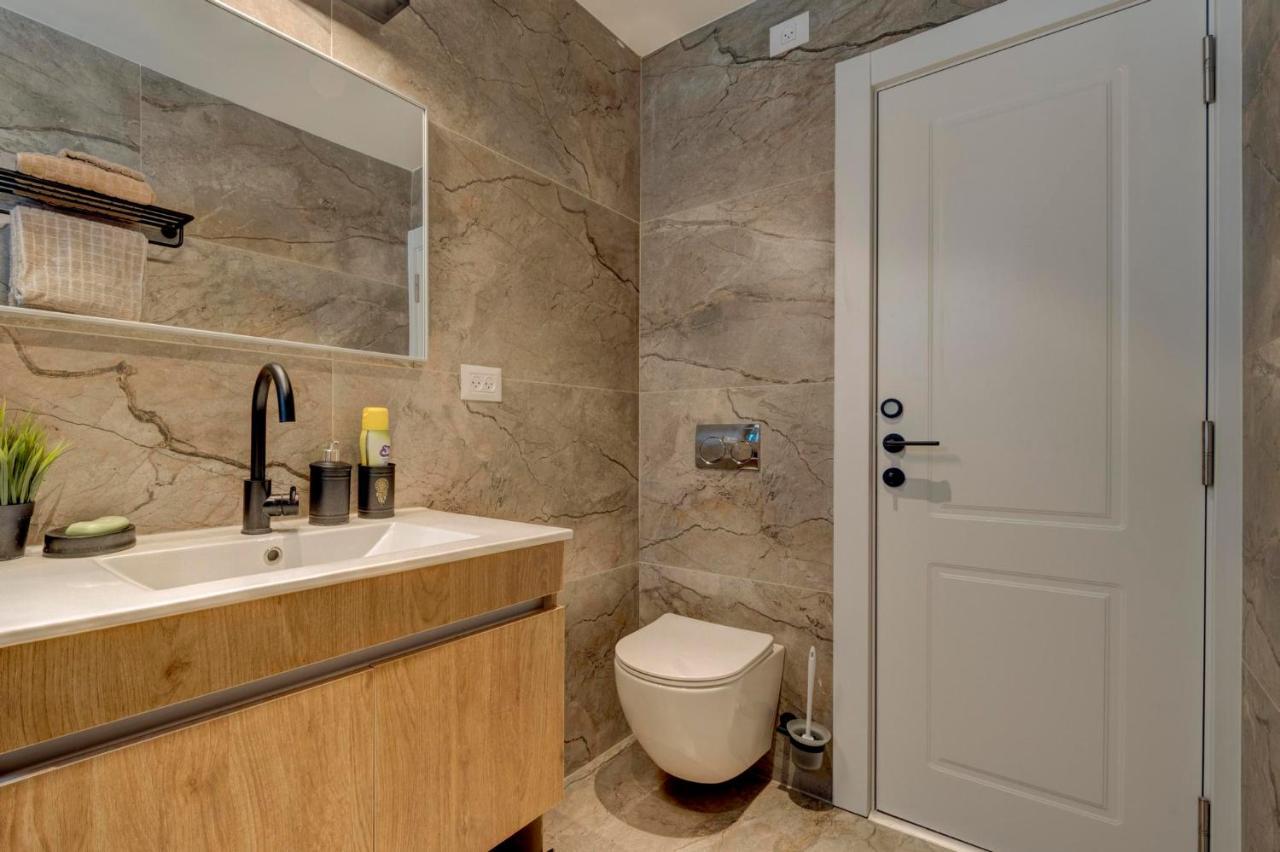 Luxury Penthouse Great Location With Parking Tlv Ramat Gan Exterior foto